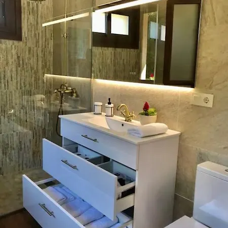 Ferienhaus Casa Nueva En Vigo Rural Mos Con Jacuzzi Y Chimenea *