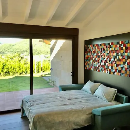 Casa Nueva En Vigo Rural Mos Con Jacuzzi Y Chimenea Ferienhaus