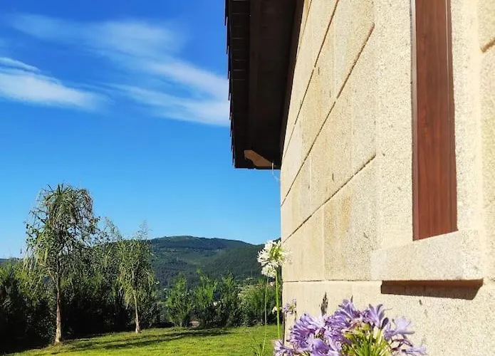 Relax Natural En Vigo Rural Moss Con Jacuzzi Y Vistas *
